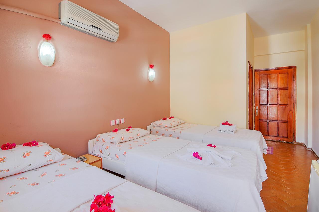 Saray Pansiyon Kaş Exteriér fotografie